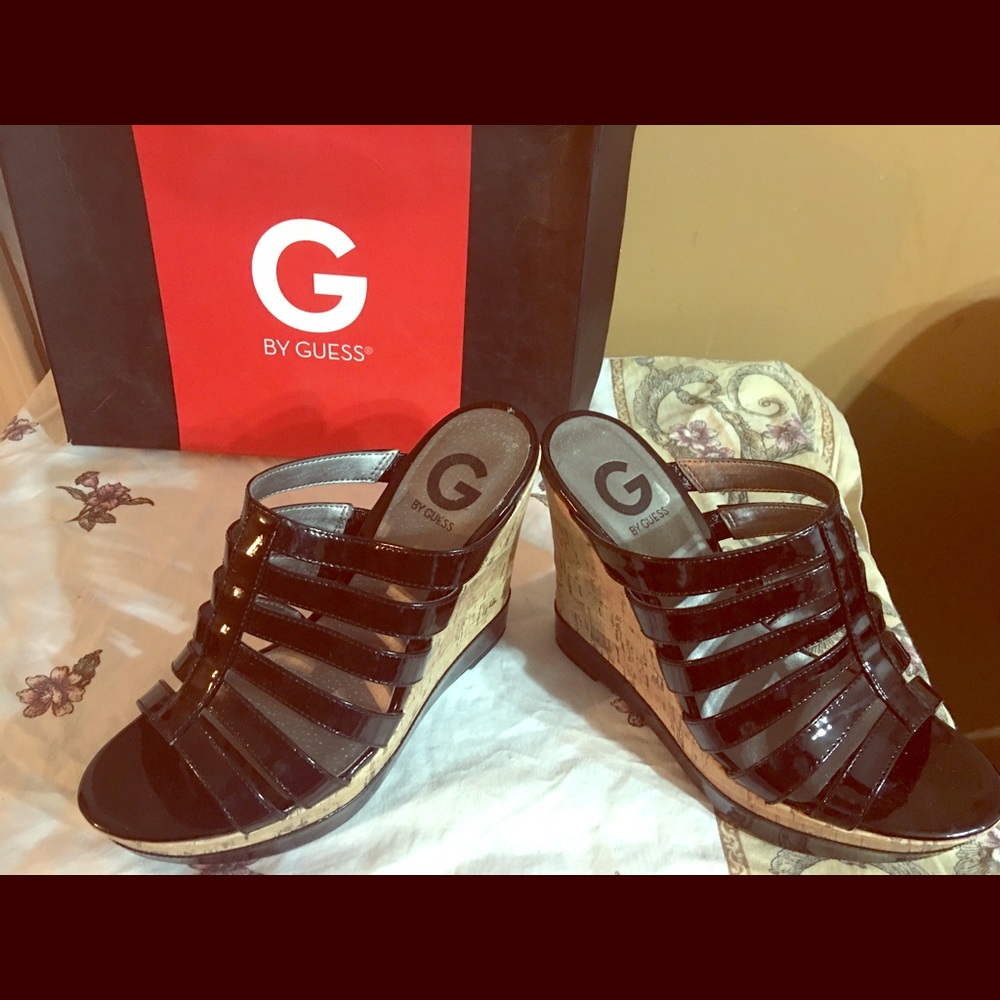 GGDarlenn Platform Sandal